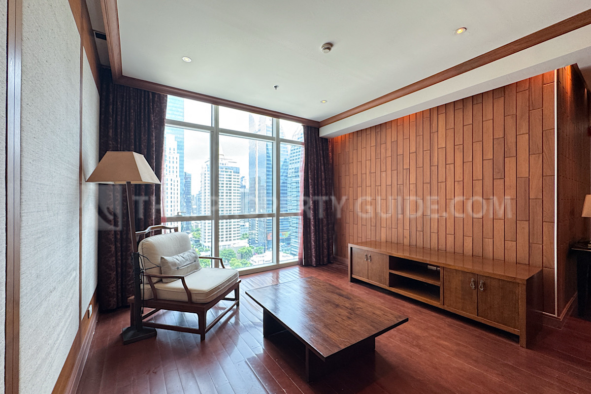Condominium for rent in Ploenchit