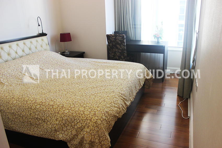 Condominium in Ploenchit 