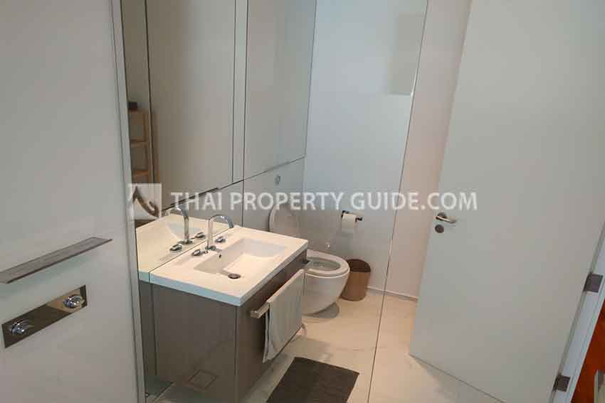 Condominium in Ploenchit 