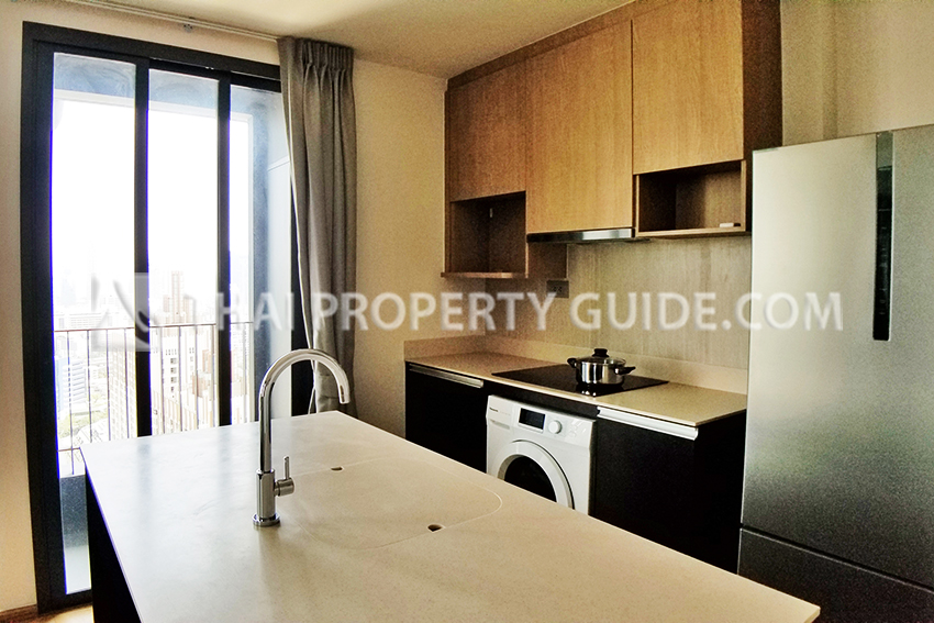 Condominium in Ploenchit 