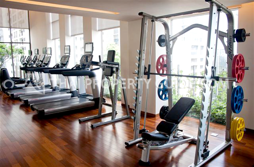 Condominium in Ploenchit : Hansar Rajdamri 