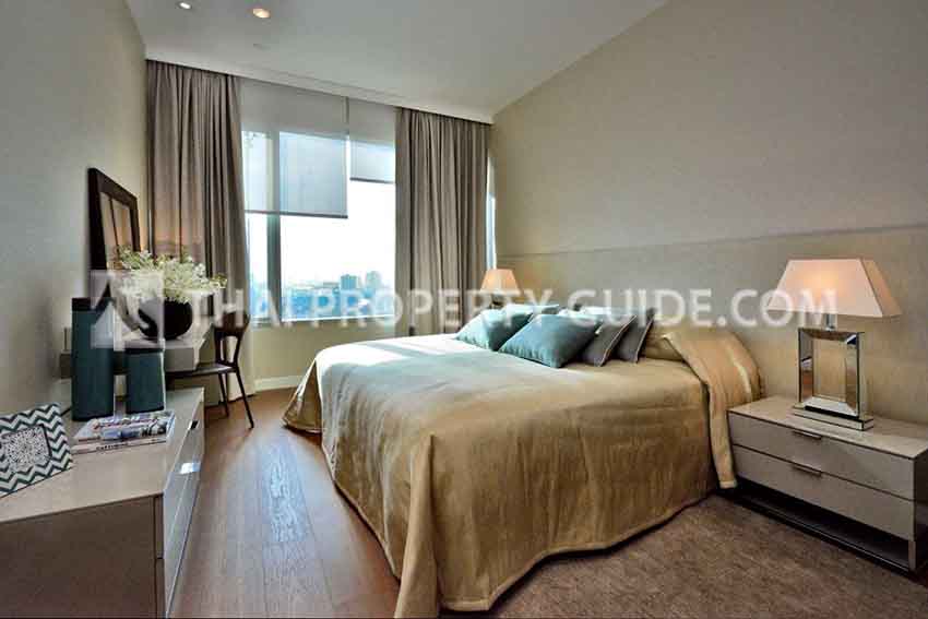 Condominium in Ploenchit 