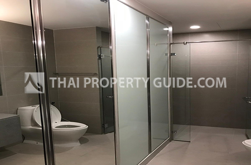 Condominium in Ploenchit : Noble Ploenchit 
