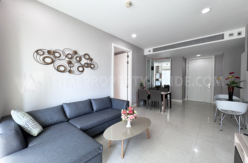 Condominium in Ploenchit