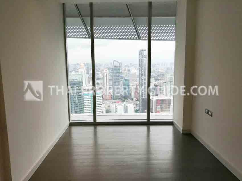 Condominium in Ploenchit : Magnolias Ratchadamri 
