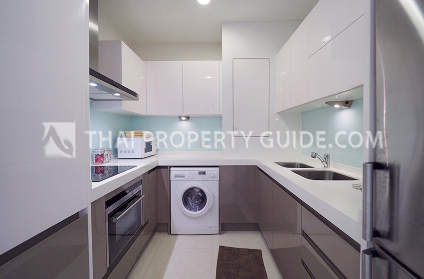 Condominium in Ploenchit 