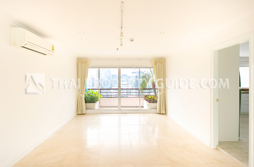 Condominium in Ploenchit 