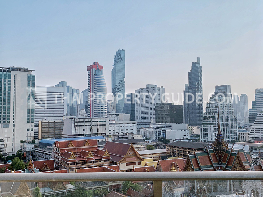 Condominium in Ploenchit 