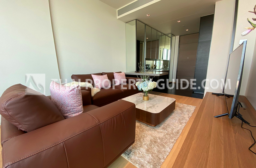 Condominium in Ploenchit