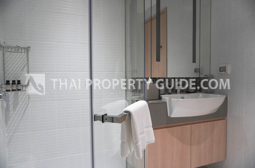 Condominium in Ploenchit 