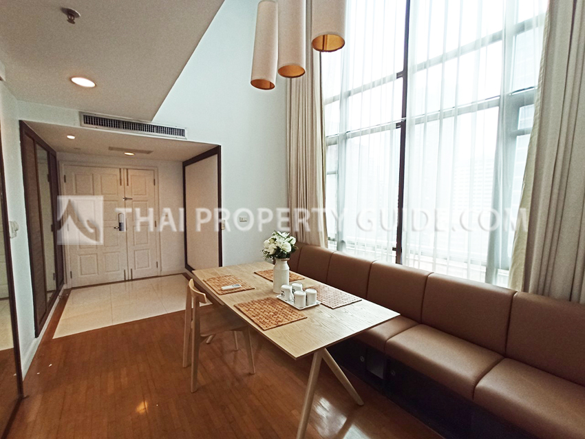 Condominium in Ploenchit 