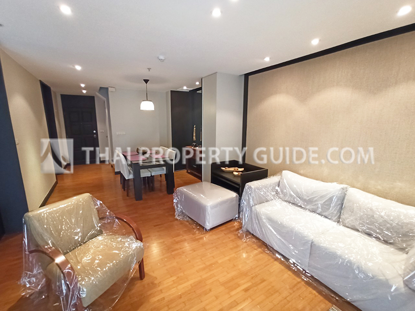 Condominium in Ploenchit