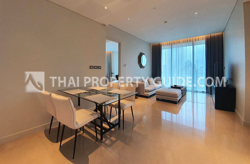 Condominium in Ploenchit 