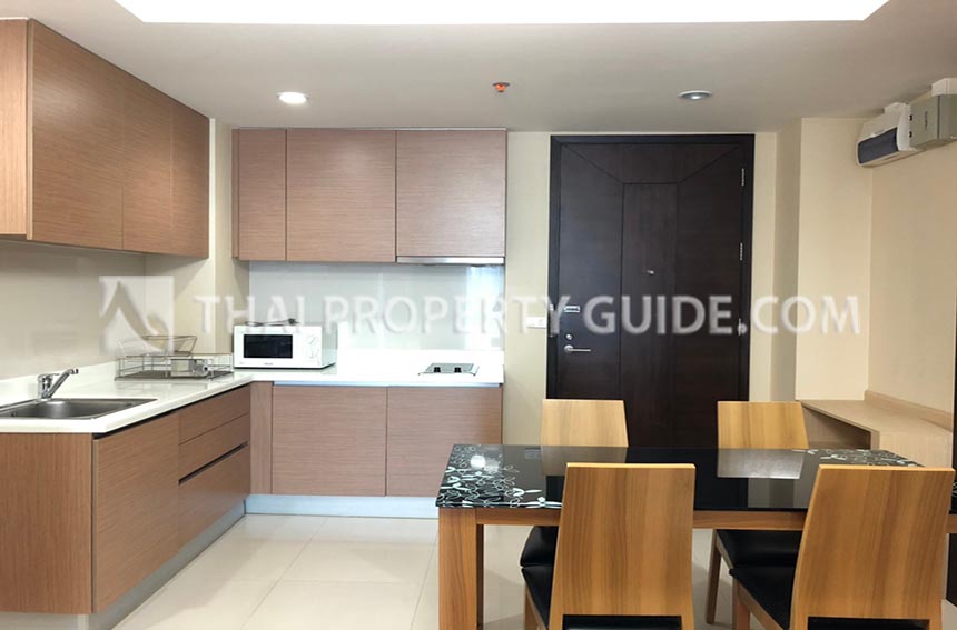 Condominium in Ploenchit 