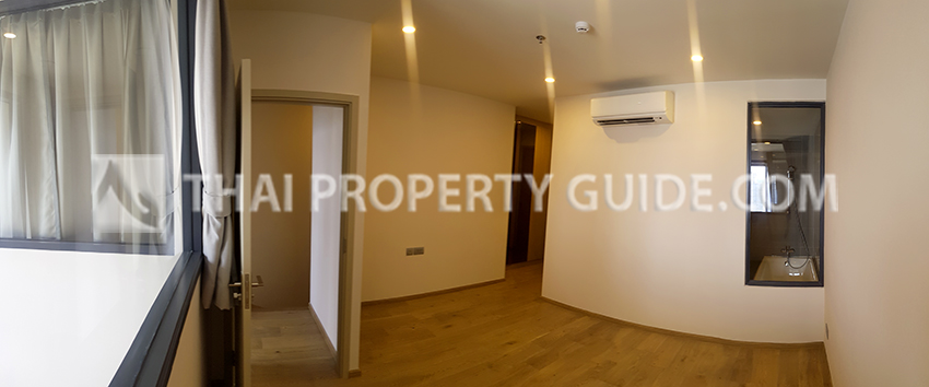 Condominium in Ploenchit 