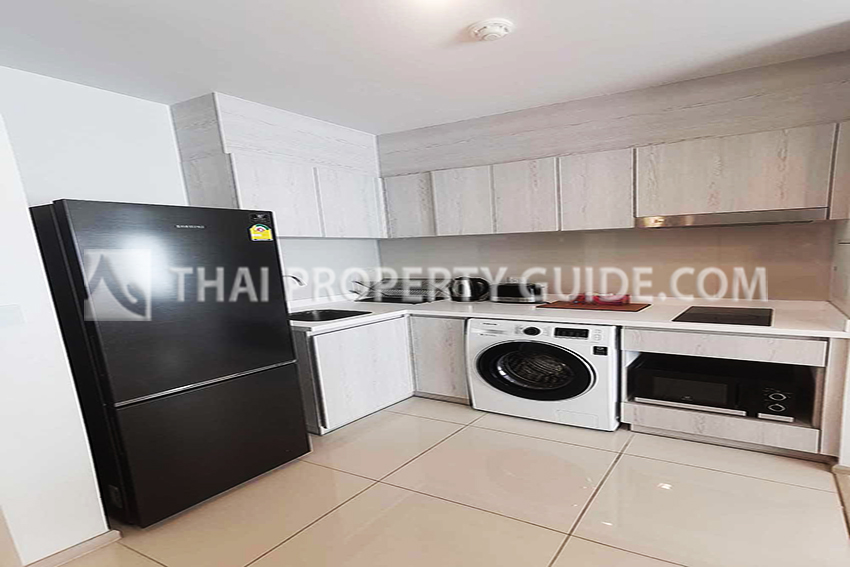 Condominium in Ploenchit 