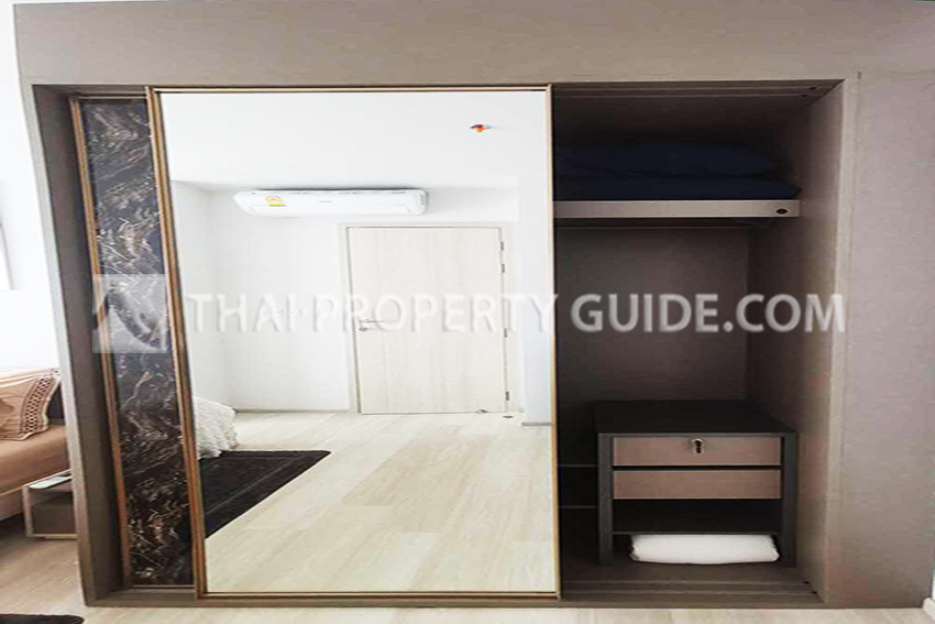 Condominium in Ploenchit 