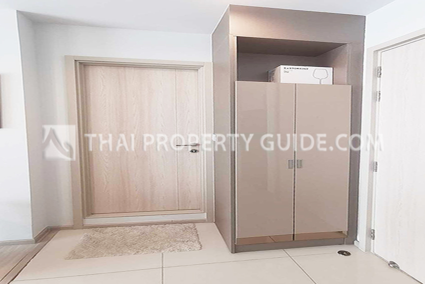 Condominium in Ploenchit 