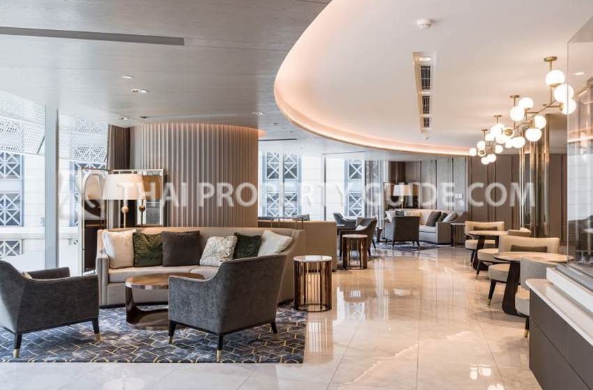 Condominium in Ploenchit : Magnolias Ratchadamri 