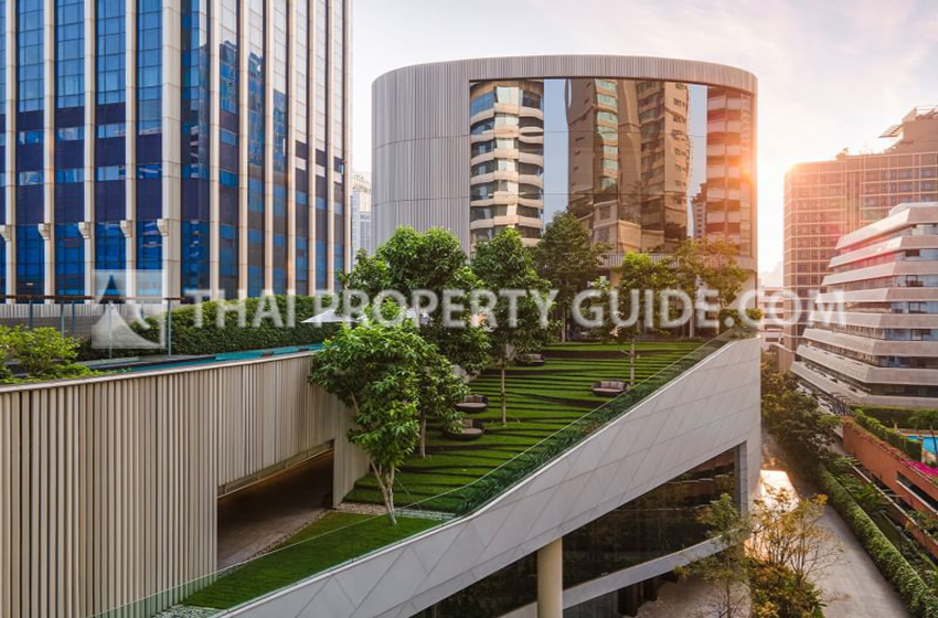 Condominium in Ploenchit : Magnolias Ratchadamri 