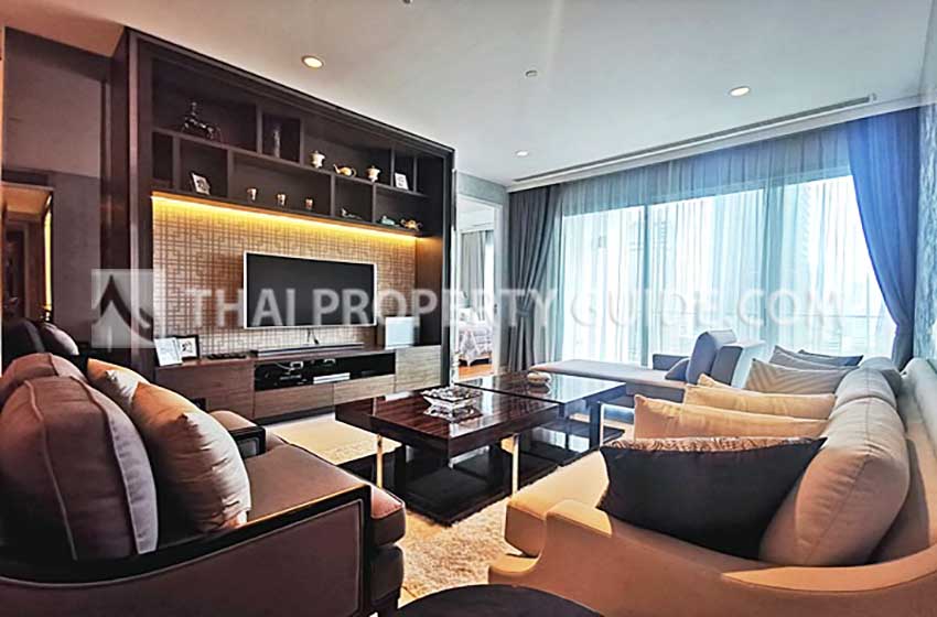 Condominium in Ploenchit 