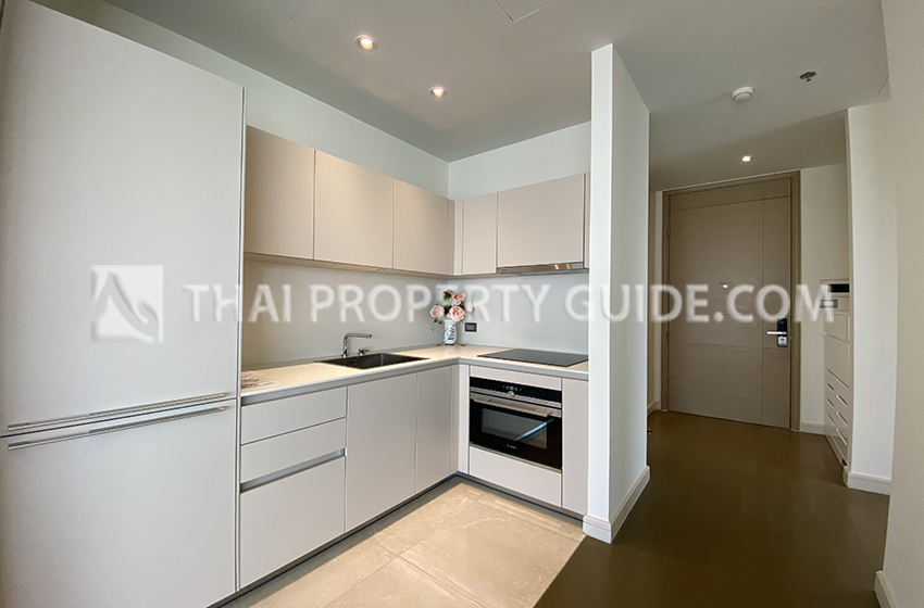 Condominium in Ploenchit : Magnolias Ratchadamri 