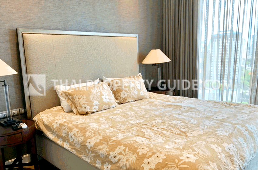 Condominium in Ploenchit : Magnolias Ratchadamri 