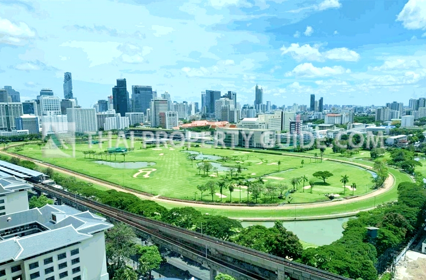 Condominium in Ploenchit : Magnolias Ratchadamri 
