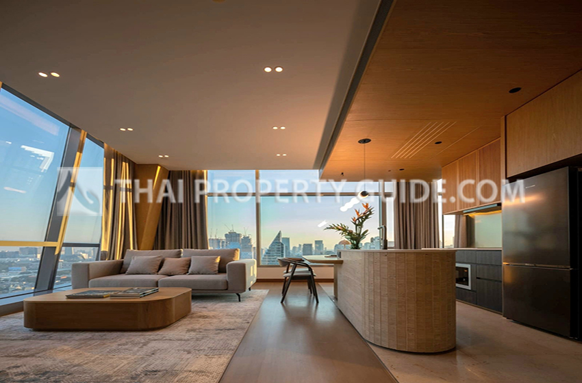 Condominium in Ploenchit : The Oriental Residence (Condominium) 
