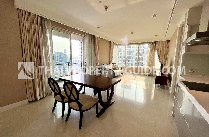 Condominium in Ploenchit 