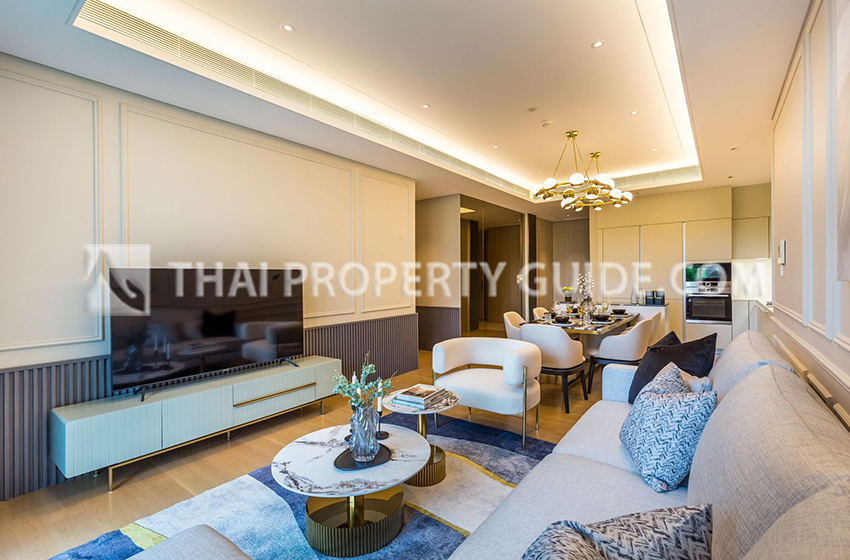 Condominium in Ploenchit 
