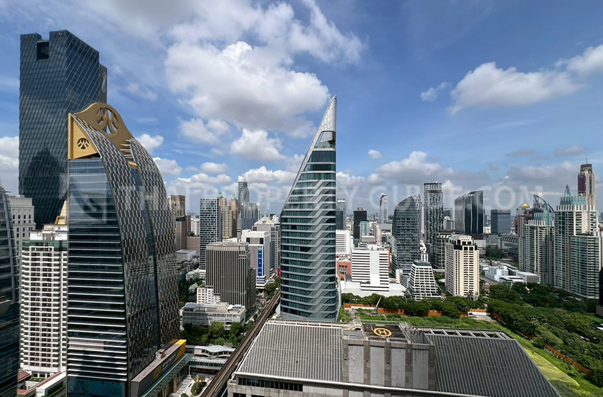 Condominium in Ploenchit : Noble Ploenchit 