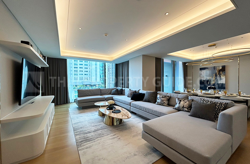 Condominium in Ploenchit