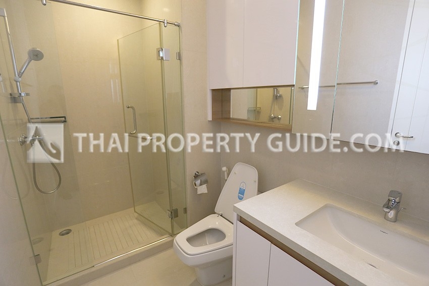 Condominium in Ploenchit 