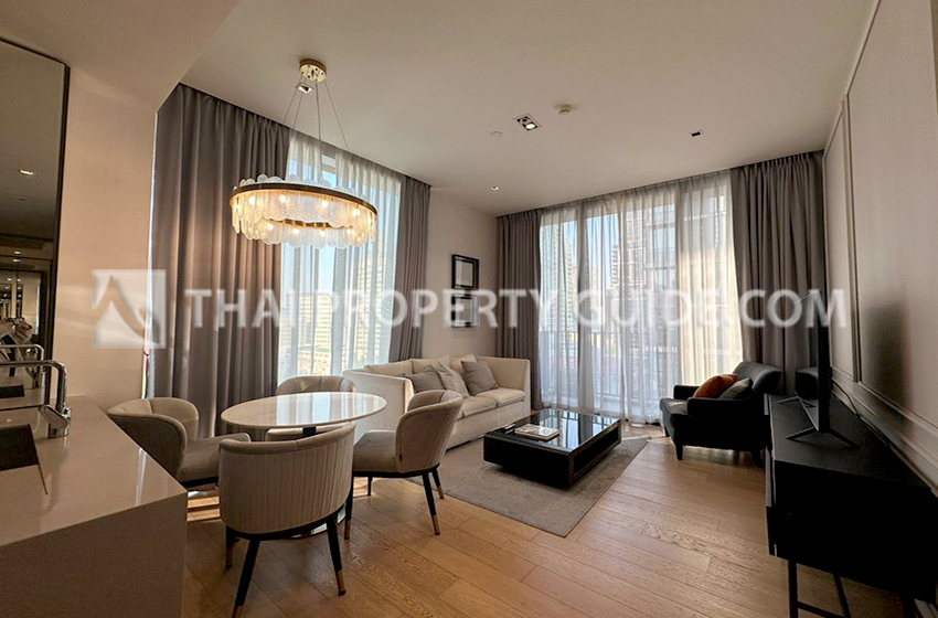 Condominium in Ploenchit 