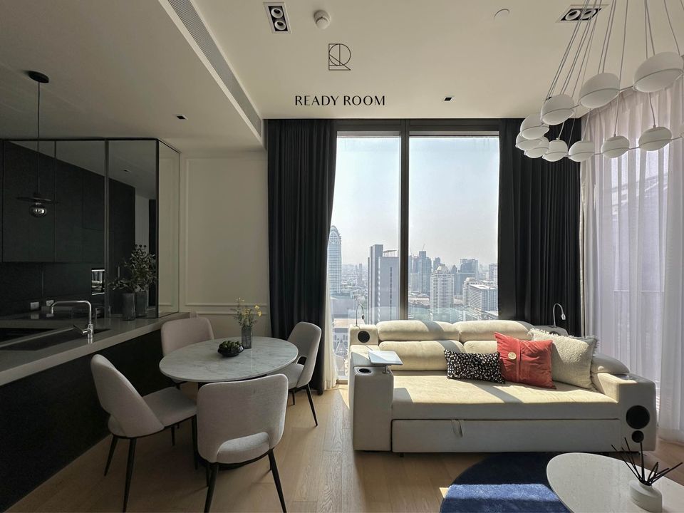 Condominium in Ploenchit