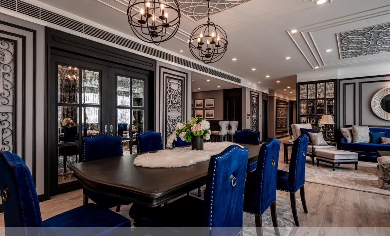 Condominium in Ploenchit 