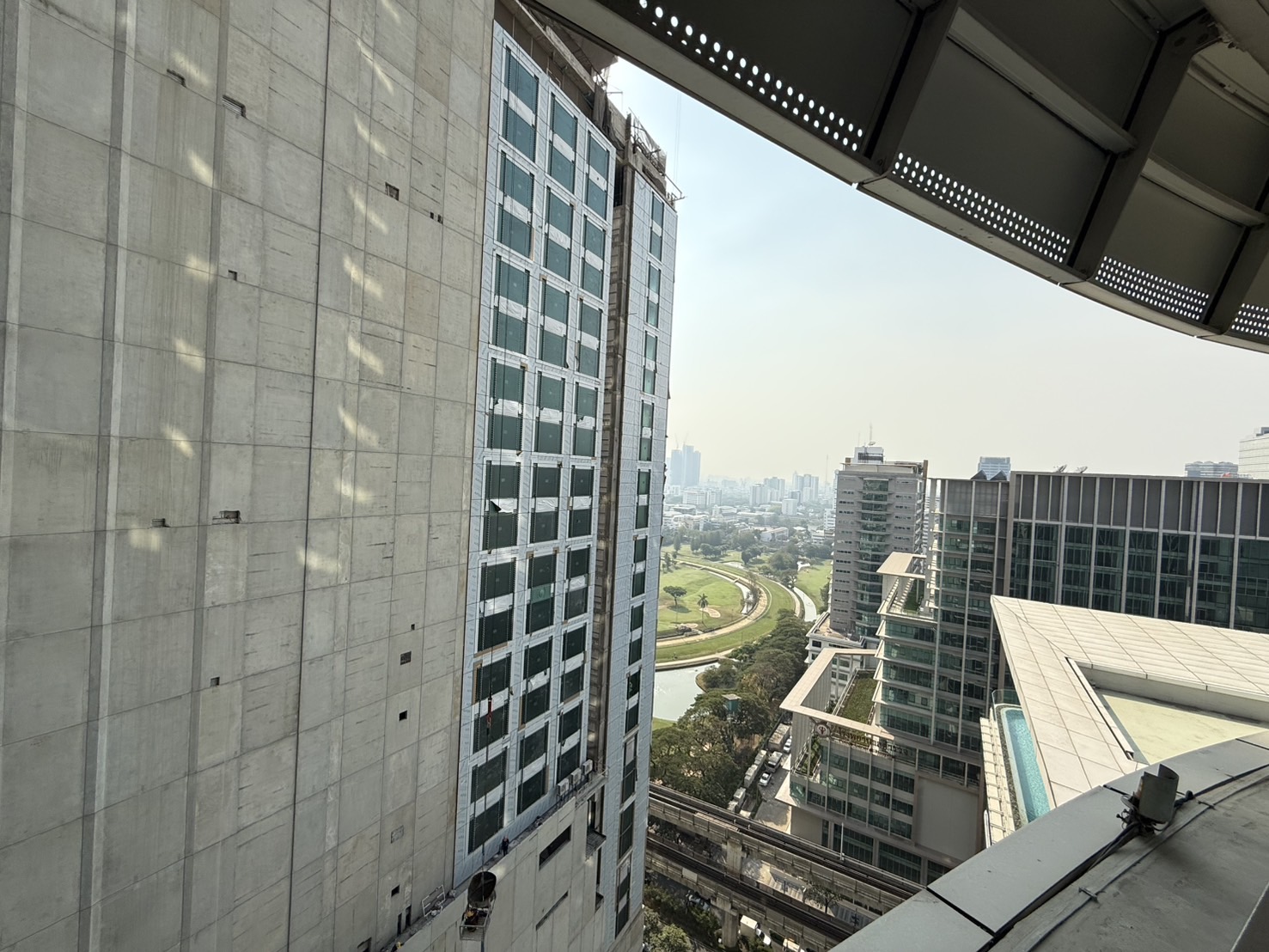 Condominium in Ploenchit : Magnolias Ratchadamri 