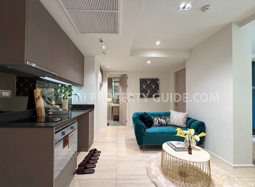 Condominium in Ploenchit 