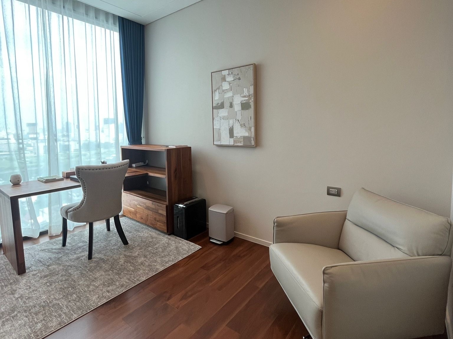 Condominium in Ploenchit 