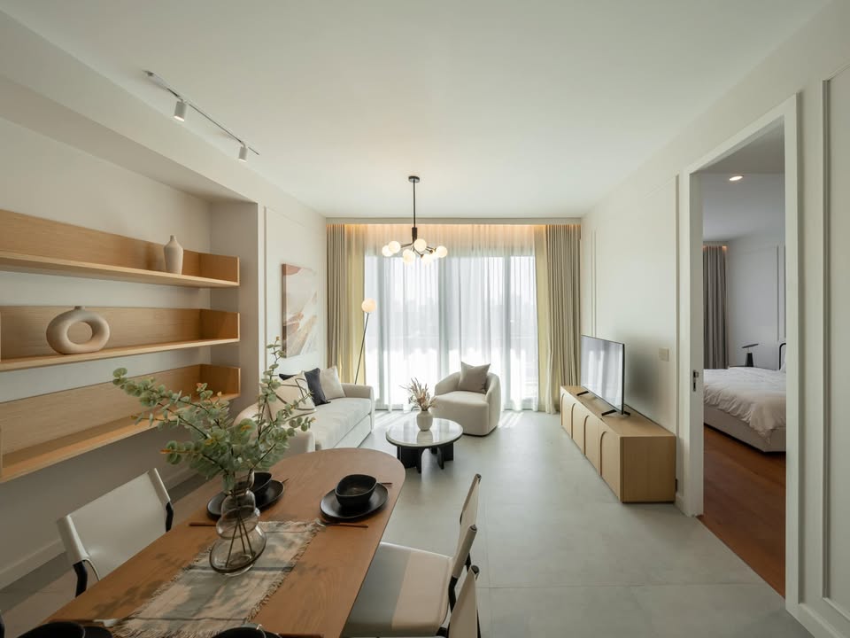 Condominium in Ploenchit 