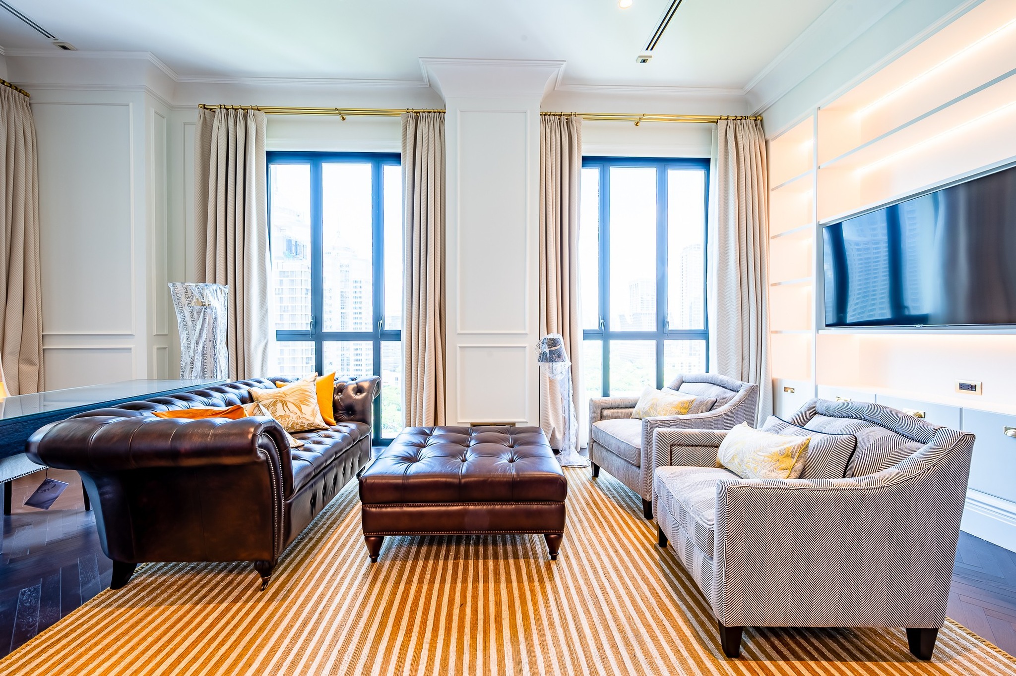 Condominium in Ploenchit