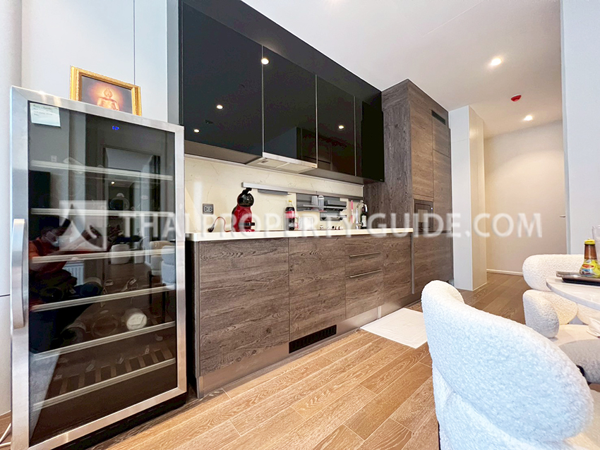 Condominium in Ploenchit 