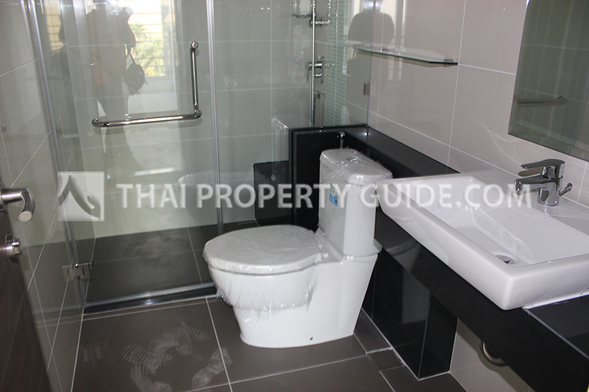 Condominium in Rama 3 