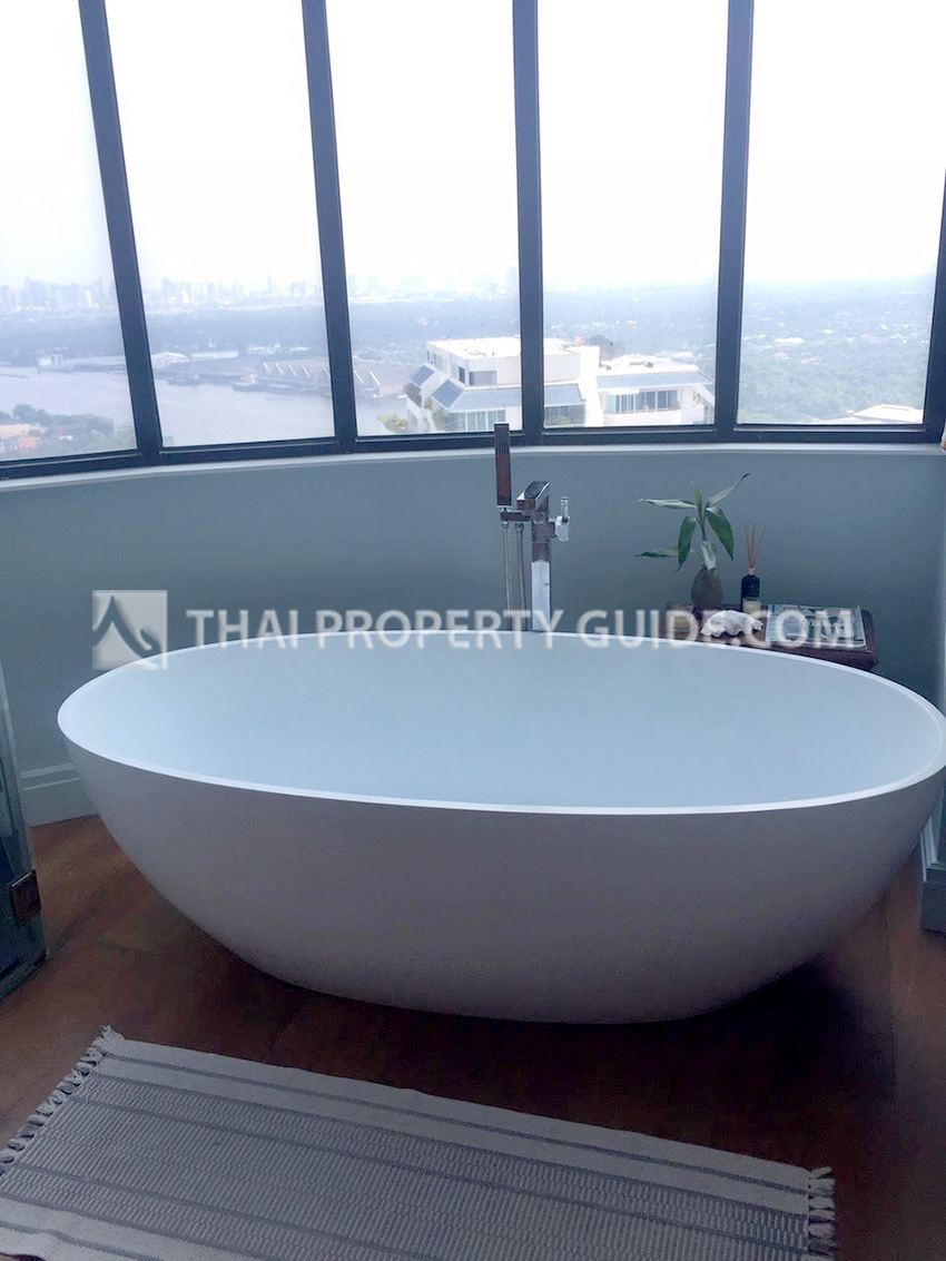 Condominium in Rama 3 