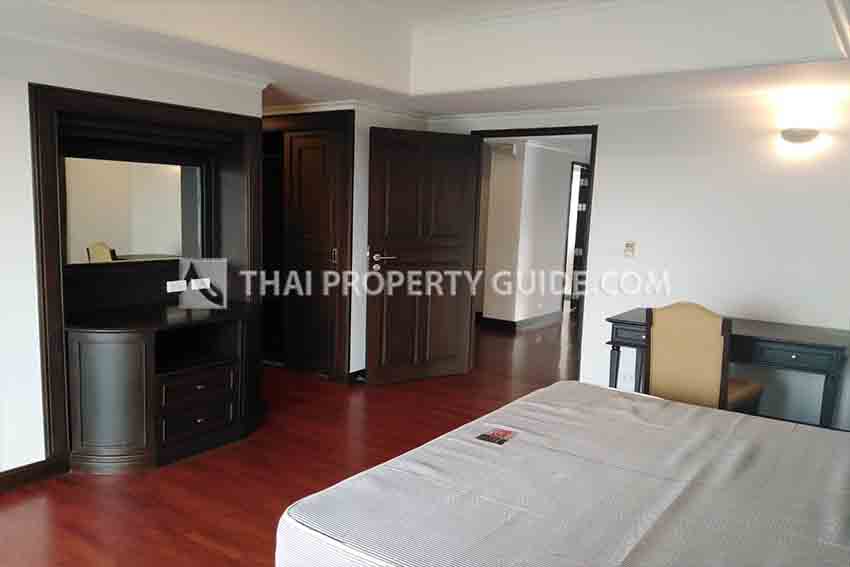 Condominium in Rama 3 