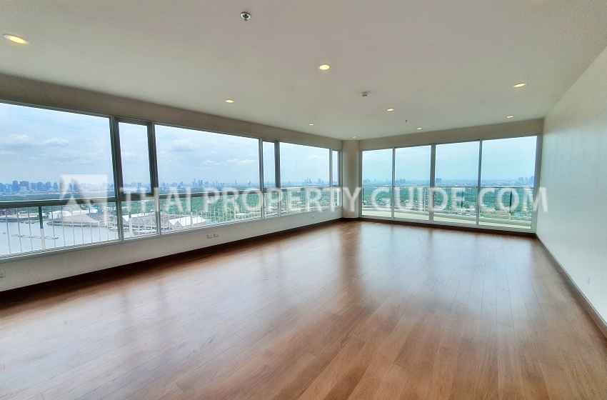 Condominium in Rama 3 