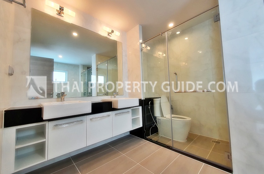 Condominium in Rama 3 