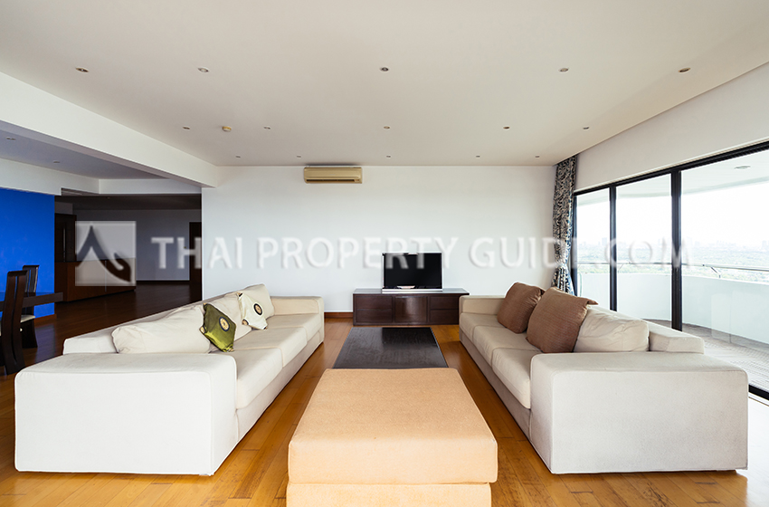 Condominium in Rama 3 