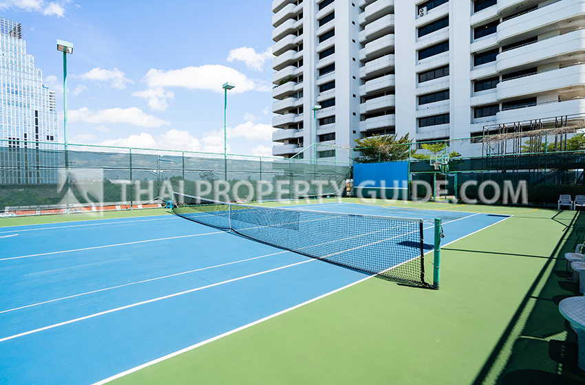 Condominium in Rama 3 